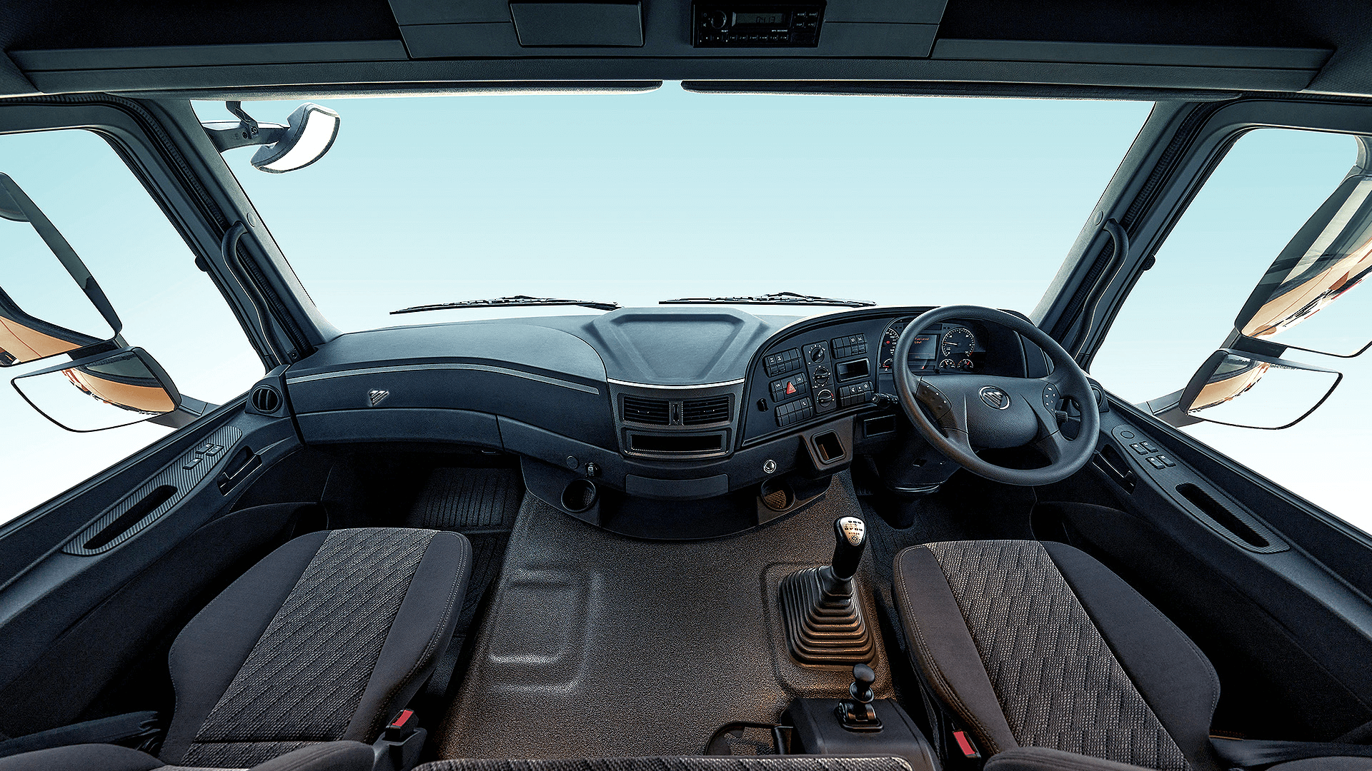 AumanC_Full_Cabin_Desktop